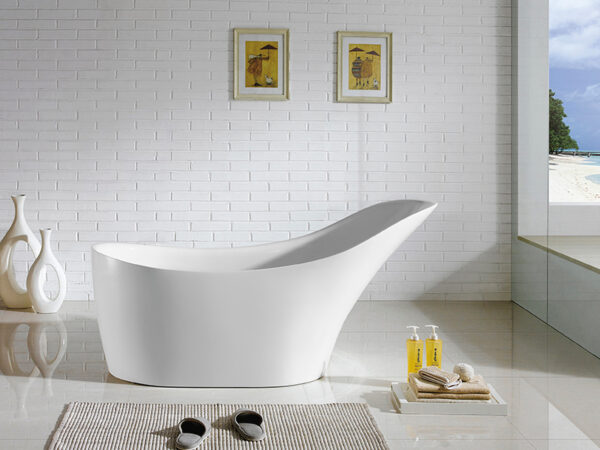 Bevel Free Standing Bathtub Gloss White